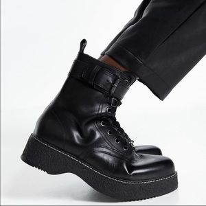 Zara flat leather buckled ankle combat platform biker boot size 6.5